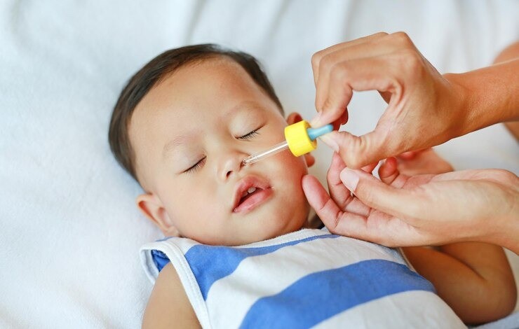 minum es saat menyusui, ibu menyusui minum es, bayi pilek karena es, fakta ibu menyusui dan es, tips minum es aman untuk busui, ASI dan minuman dingin, mitos busui minum es